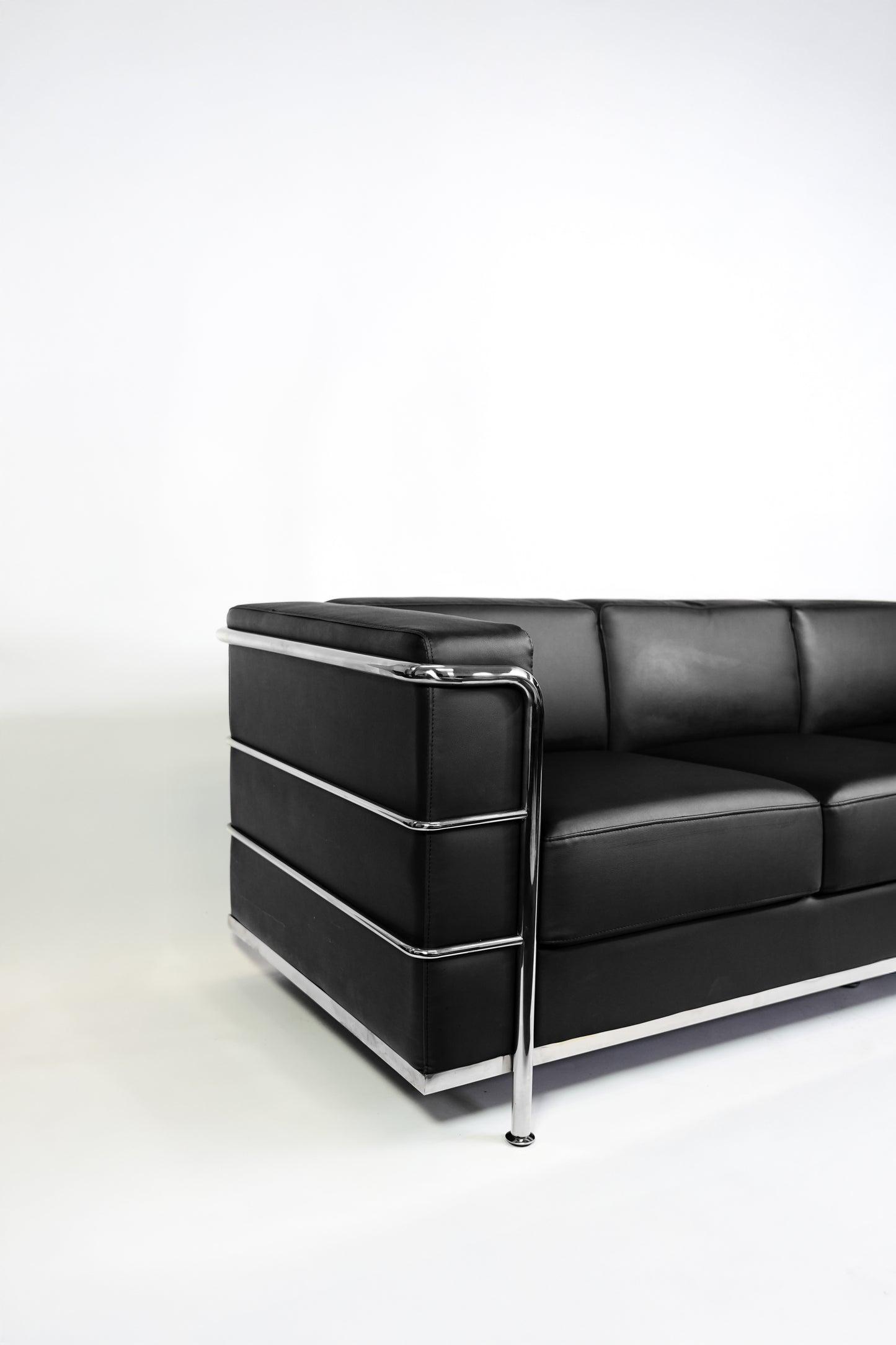 Le Corbusier Style 3 Seater Couch