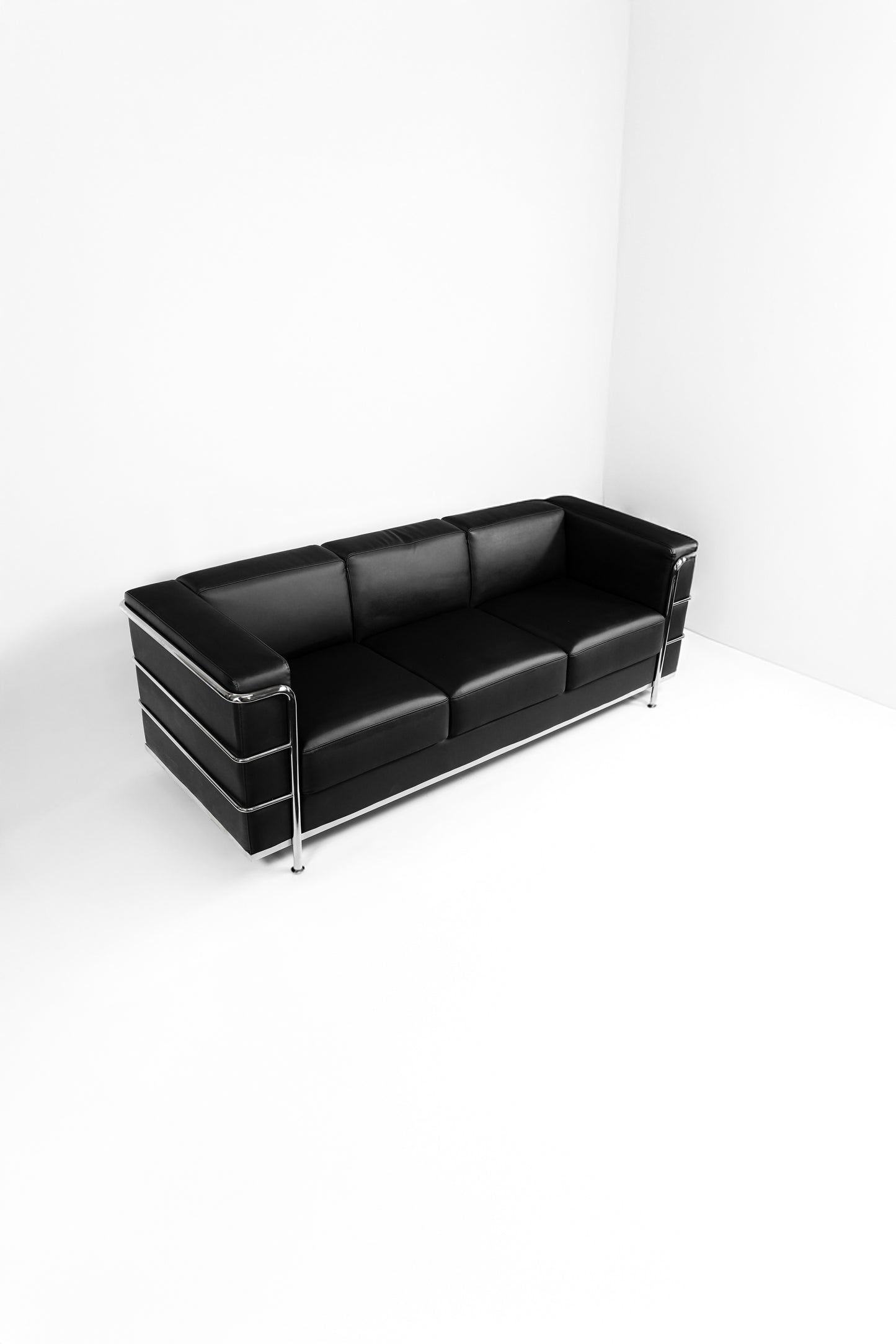 Le Corbusier Style 3 Seater Couch