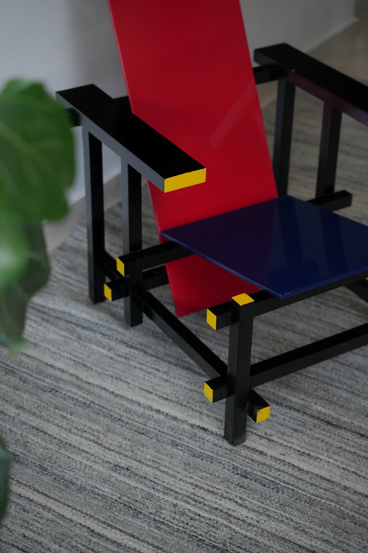 Rietveld Replica Chair