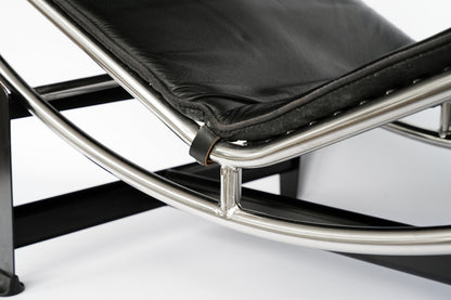 Vintage Le Corbusier Chaise Style Lounger